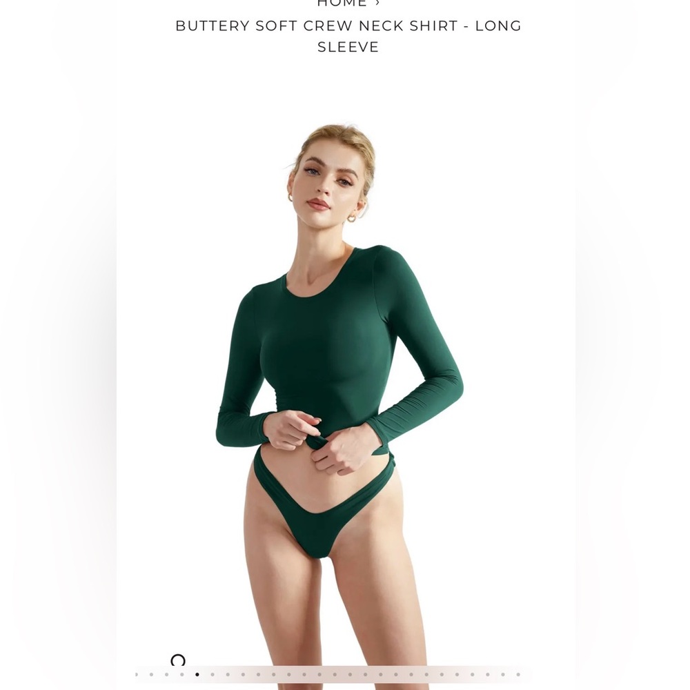 Brand new Suuksess long Sleeve Seamless Crew neck top